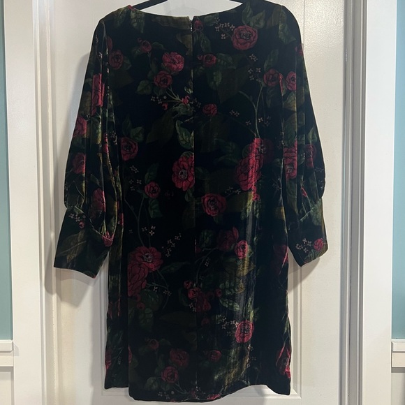 Ann Taylor Petite Velvet Floral Print Long Sleeved Mini Dress. Size 6P. NWT. - Picture 6 of 14